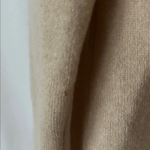 Peter Millar Luxurious Oat Beige 💯% Cashmere Sweater **Size L** 🌸🌸 - Picture 6 of 6
